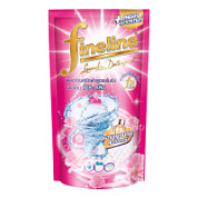 Fineline Гель для стирки концентрированный / Pro Clean, розовый, 700 мл